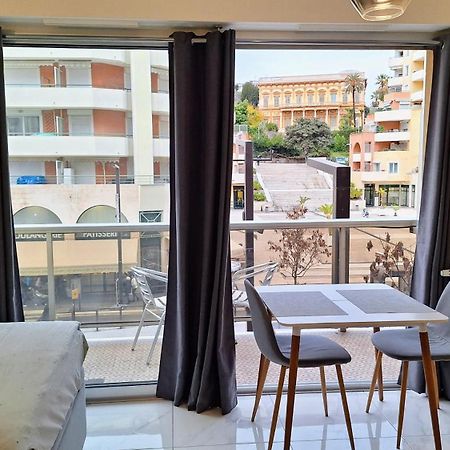 Cosy Studio 200 M From Nice Beach & Promenade Des Anglais Apartment Luaran gambar